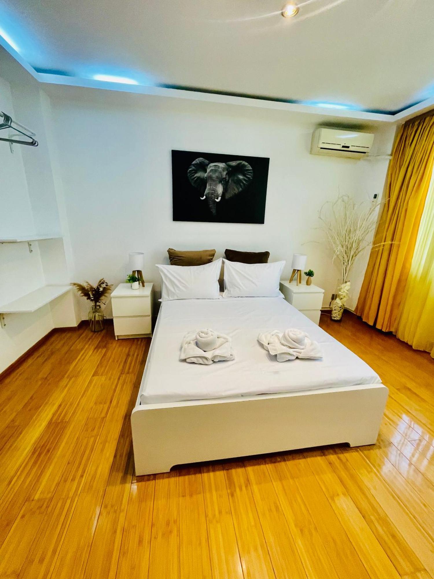 Apartament Old Town Ateneu Bucureşti
